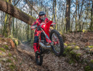 Rieju MR 300i Pro 2026 11 Rieju MR300i Pro 2026 accion3