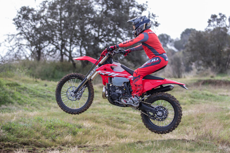 Rieju MR 300i Pro 2026 4 Rieju MR300i Pro 2026 accion9