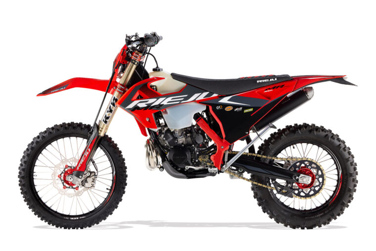 Rieju-MR300i-Pro-2026-estudio-color5