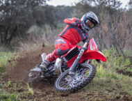 Rieju MR 300 Racing 2026 8 Rieju MR300i Racing 2026 accion6