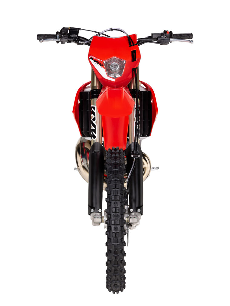 Rieju-MR300i-Racing-2026-estudio-color4