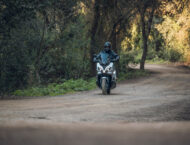 SYM ADX 300 2025 accion11