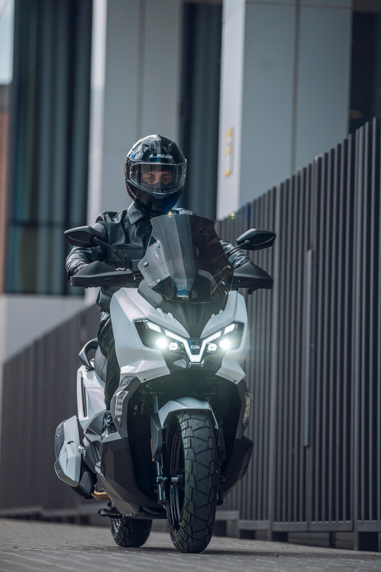 SYM-ADX-300-2025-accion5