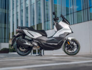 SYM ADX 300 2025 estaticas1