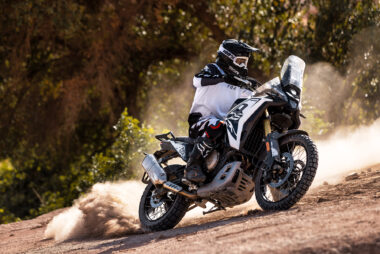 Top 30. Las motos más vendidas en España en octubre de 2025 3 Voge DS800 Rally 2025 accion9
