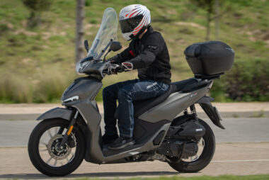 Voge SR16 2025 prueba opinion 6