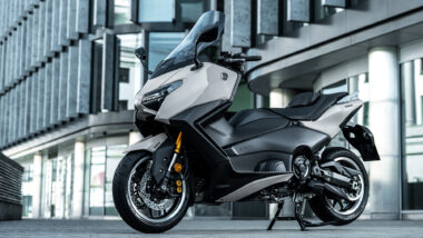 Yamaha TMAX 2025 precio detalles 27