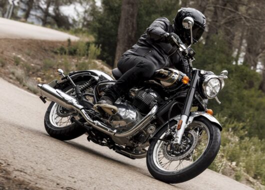 Prueba Royal Enfield Classic 650 2025: pura nostalgia