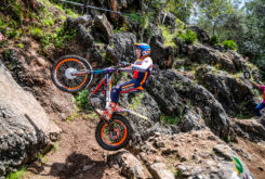 Toni Bou estrena el nuevo formato de TrialGP rozando el pleno en Málaga 6 trialgp benahavis 2025 (8)