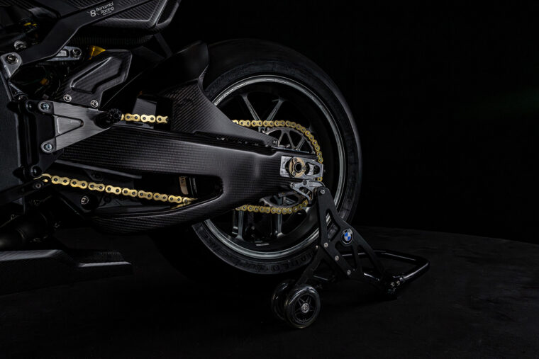 BMW-Motorrad-Concept-RR-2025-33