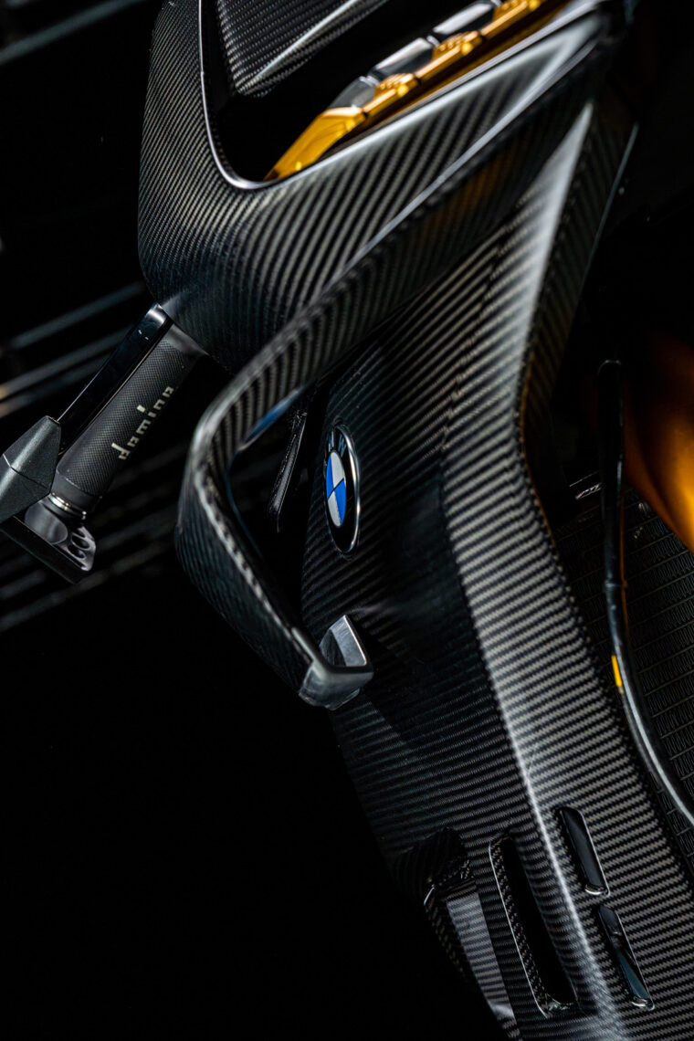 BMW-Motorrad-Concept-RR-2025-34