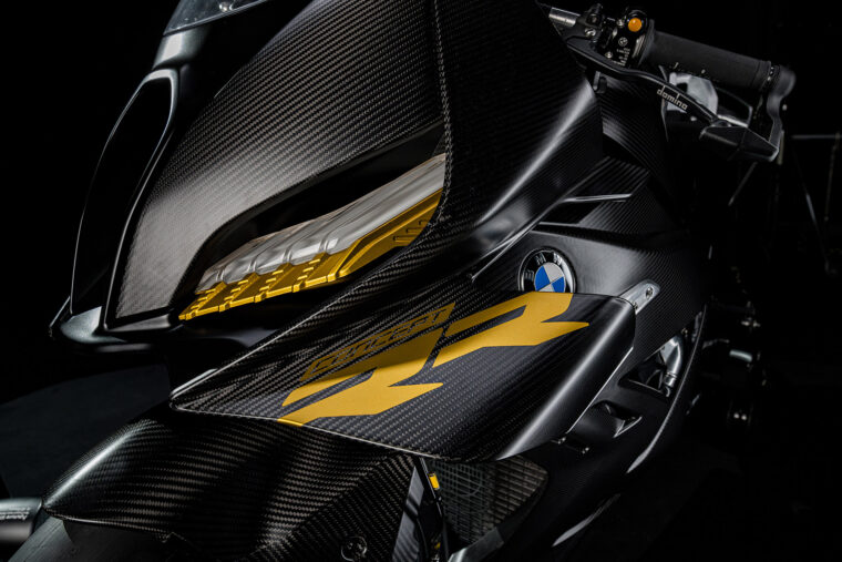 BMW-Motorrad-Concept-RR-2025-38