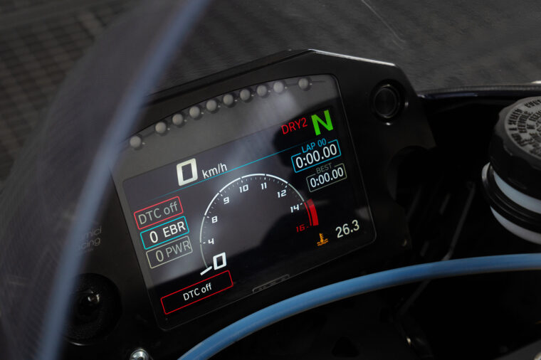 BMW-Motorrad-Concept-RR-2025-9