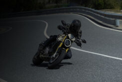 Ducati Monster 2026 espia