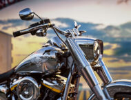 Harley Davidson Fat Boy Gray Ghost 2025 detalles4