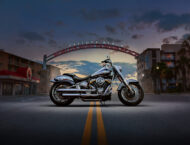 Harley Davidson Fat Boy Gray Ghost 2025 estaticas1