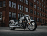 Harley Davidson Fat Boy Gray Ghost 2025 estaticas2