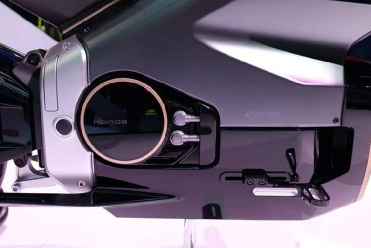Honda-concept-electrico-2026-Tron-6