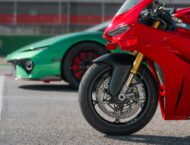 LAMBORGHINI TEMERARIO VS DUCATI PANIGALE V4 2