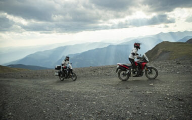 Macbor Montana XR1 125 EVO 2025 accion1