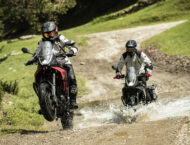 Macbor Montana XR1 125 EVO 2025 accion7