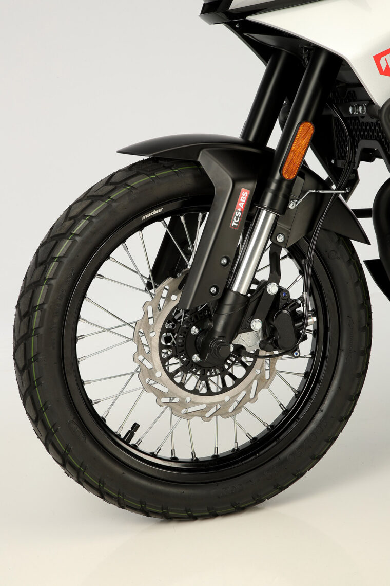 Macbor Montana XR1 125 EVO 2025 detalles17