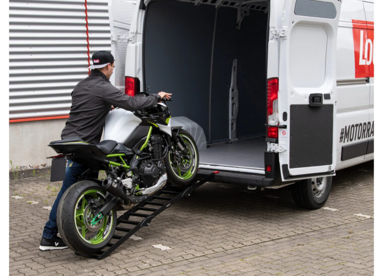 Rampa-carga-Rothewald-motos-furgoneta
