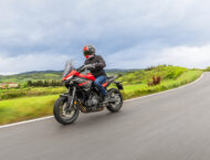 Yamaha Tracer 7 / GT 2025 23 Yamaha Tracer 7 2025 accion1