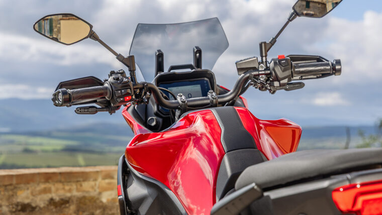 Yamaha-Tracer-7-2025-detalles6