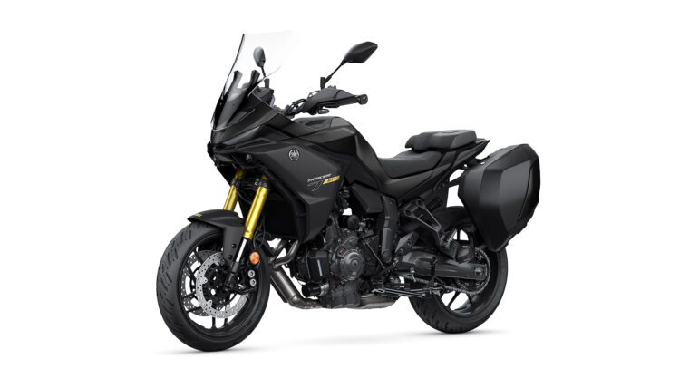 Yamaha-Tracer-7-GT-2025-estudio-colores2