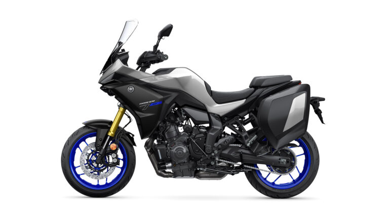 Yamaha-Tracer-7-GT-2025-estudio-colores9