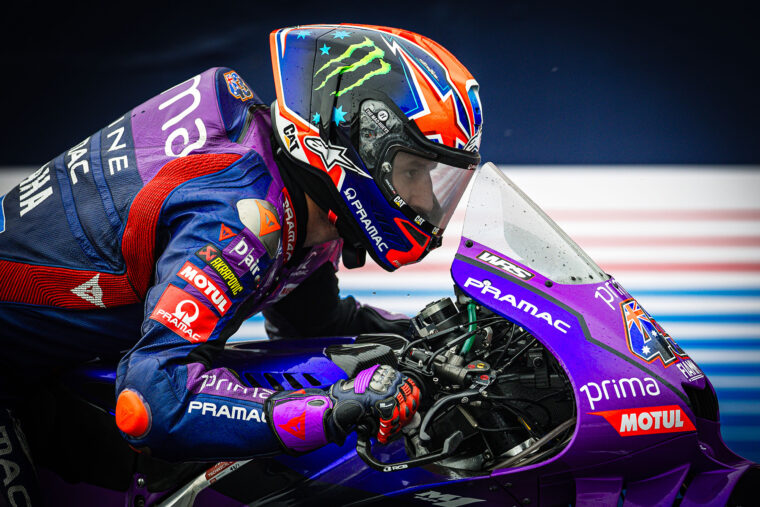 alpinestars-supertech-r10-motogp-2025 (6)