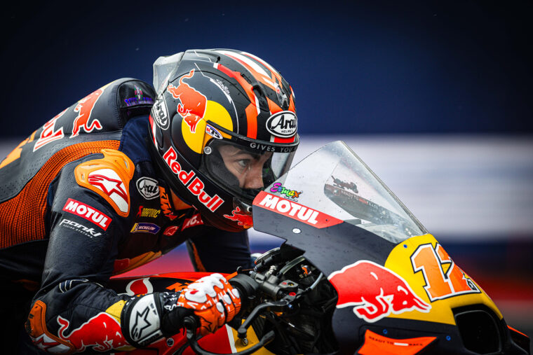 arai-rx-7v-evo-motogp-2025 (3)