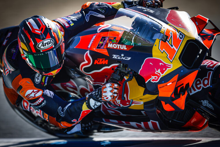 arai-rx-7v-evo-motogp-2025 (5)