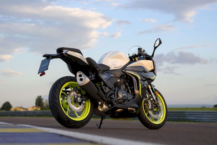 Benelli Tornado 550 2025 20 benelli tornado 550 2025 18