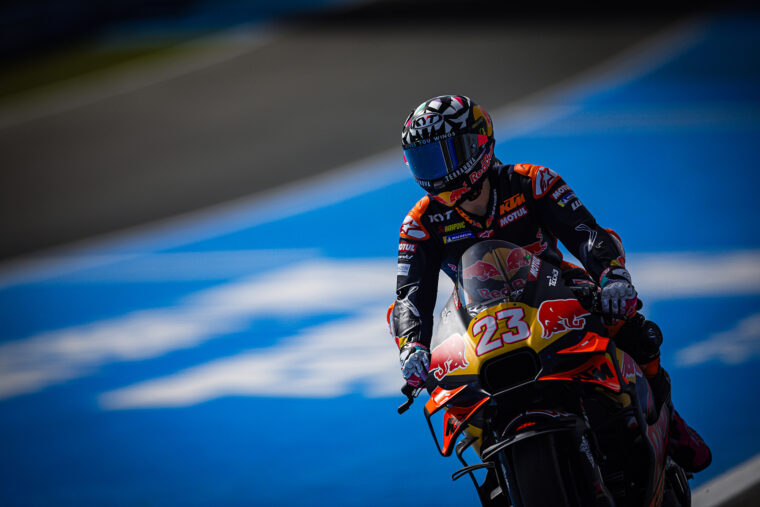 kyt-kx-1-race-gp-motogp-2025 (3)