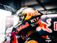 kyt kx 1 race gp motogp 2025 (5)