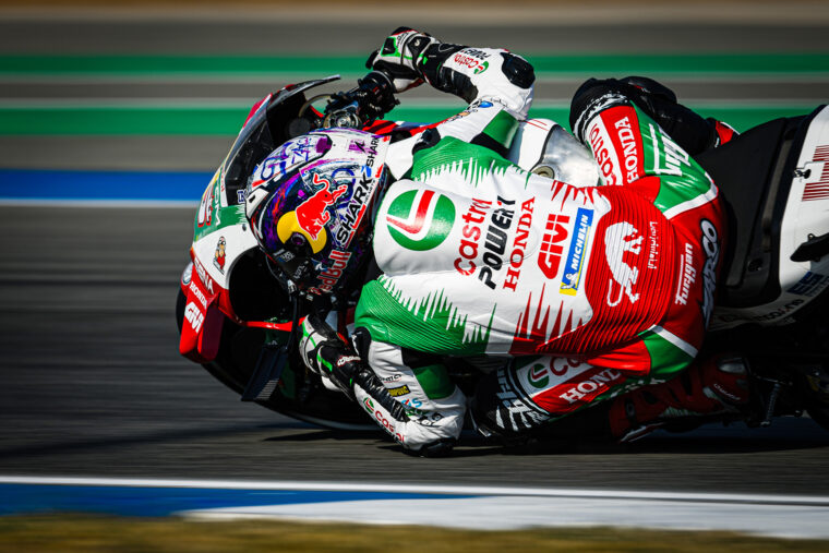 shark-aeron-gp-motogp-2025 (1)