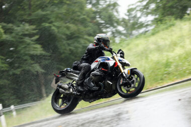 BMW R 1300 r 2025 prueba opinion lluvia 15