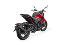 Cyclone Battlo 125 2025 16 Cyclone Battlo 125 2025 estudio rojo5