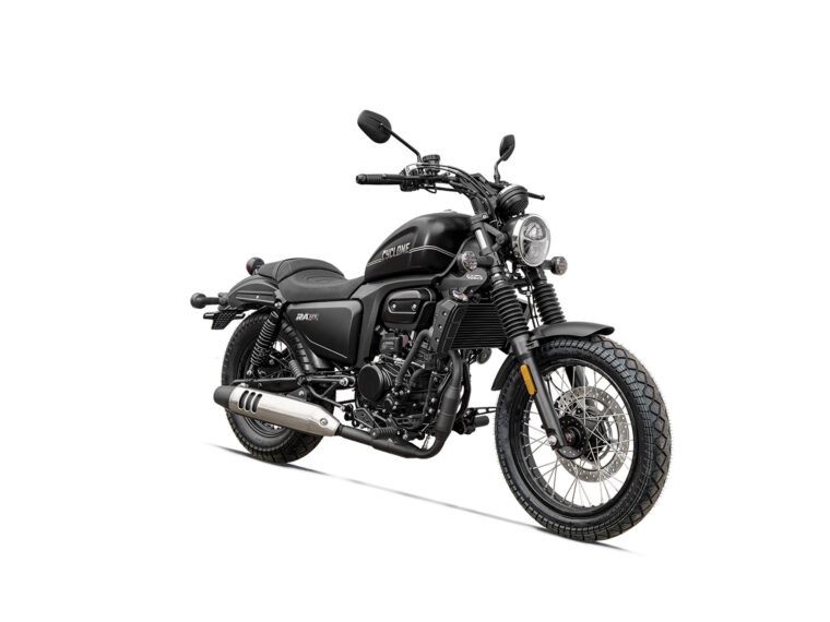 Cyclone RA125 Plus 2025 estudio negro7