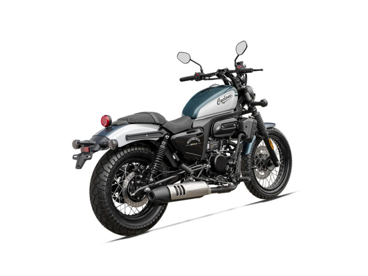 Cyclone-RA125-Plus-2025-estudio-verde7