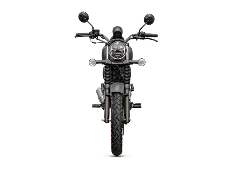 Cyclone-RA2-125-2025-estudio-gris6