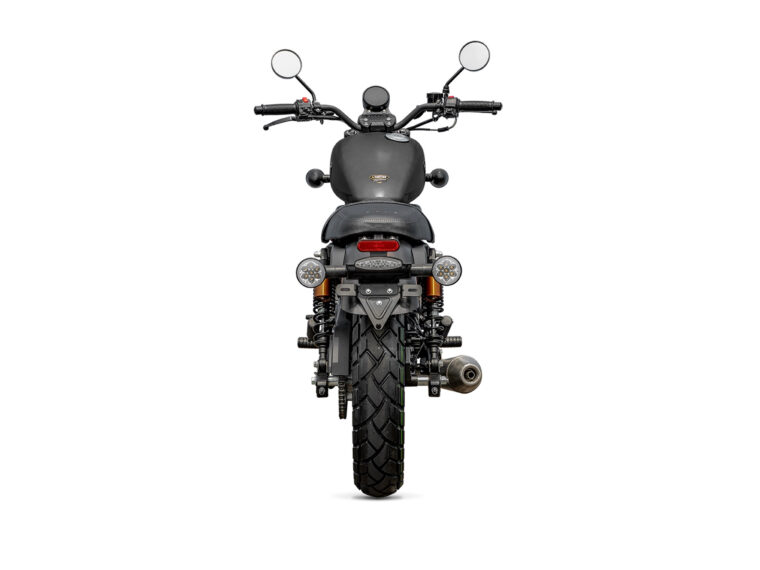 Cyclone-RA2-125-2025-estudio-negro1