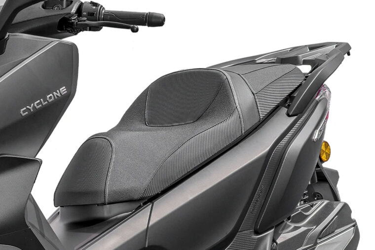 Cyclone RT3S 300 2025 3 Cyclone RT3S 300 2025 detalles4