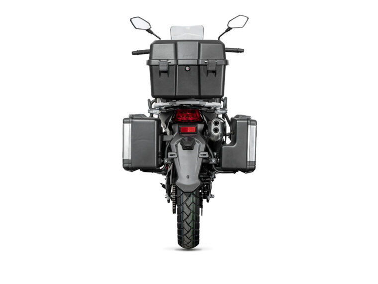 Cyclone-RX1-Pro-125-2025-estudio-colores9