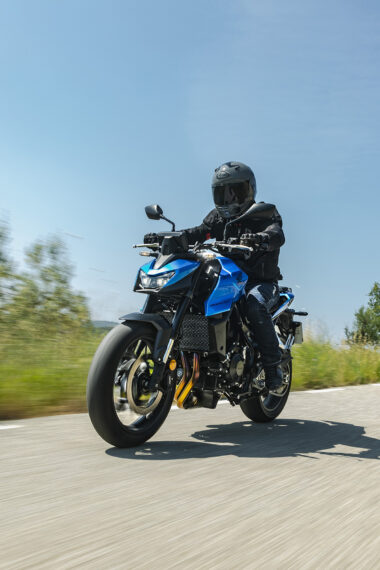 Honda CB750 Hornet 2025 prueba opinion 51