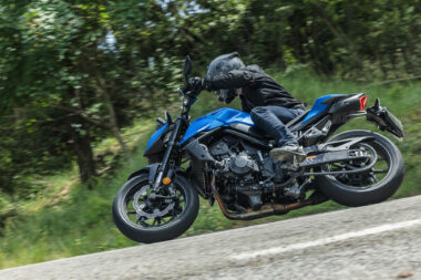 Honda CB750 Hornet 2025 prueba opinion 8