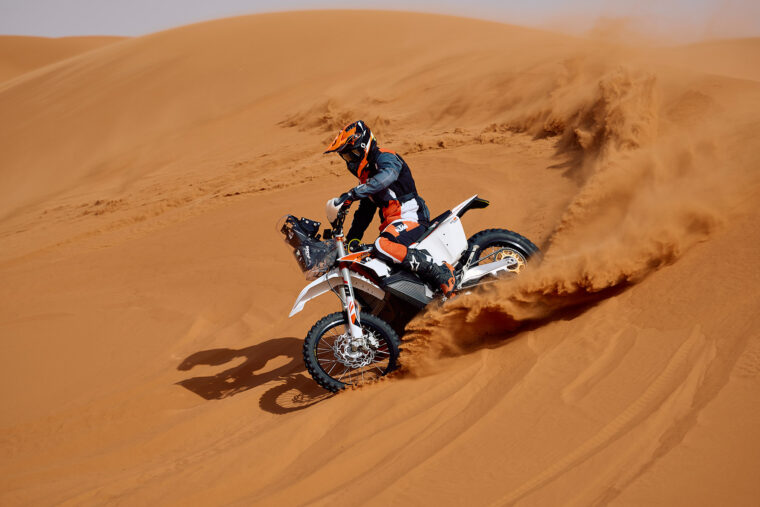 KTM-450-Rally-Replica-2026-accion25