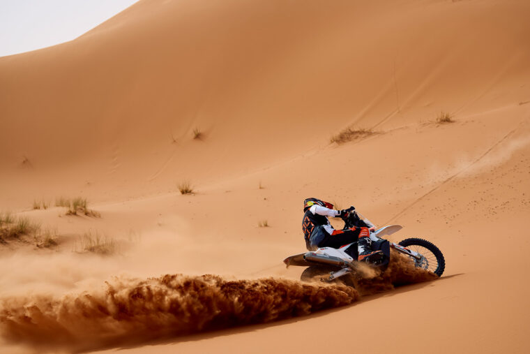 KTM-450-Rally-Replica-2026-accion26